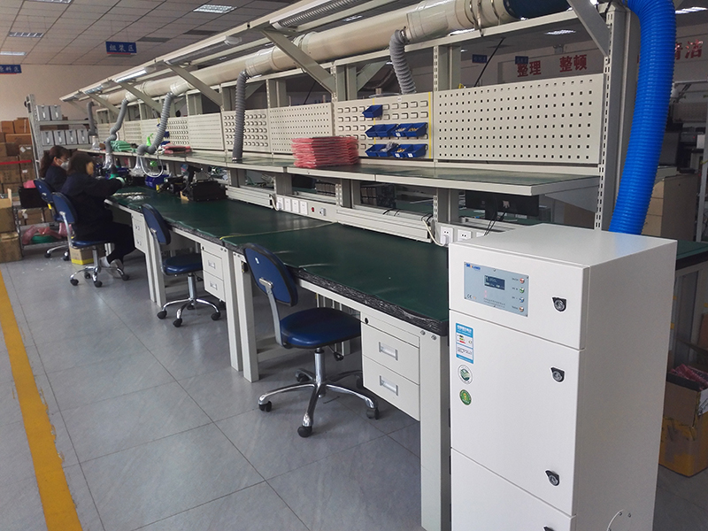 1583464483626932.jpg 錫焊現場(chǎng).jpg